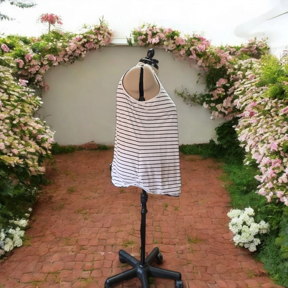 Lane Bryant v-neck sleeveless white t-shirt with small black stripes